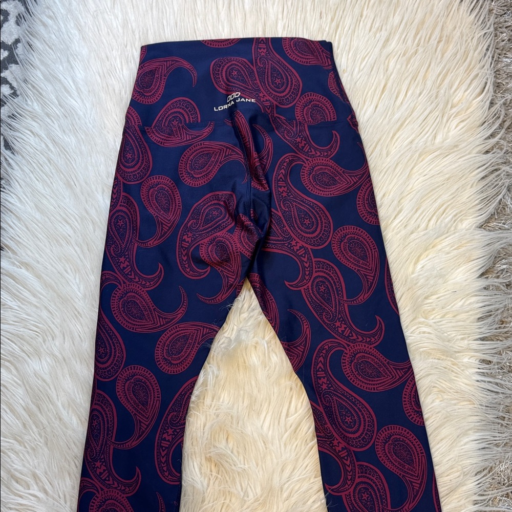 Lorna Jane Paisley Print Tight
Legging Leggings size S - Picture 3 of 5